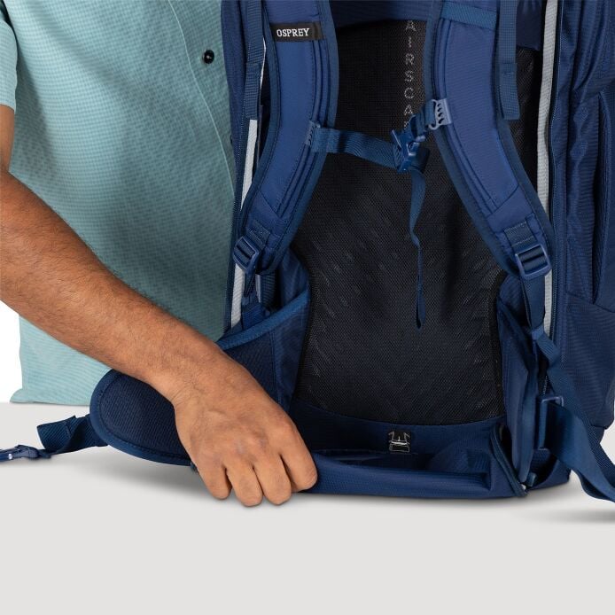 Farpoint™ 40 Travel Pack - US 8379