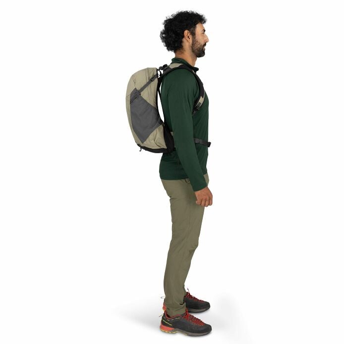 Hikelite™ 18 Hiking Backpack - US 5141