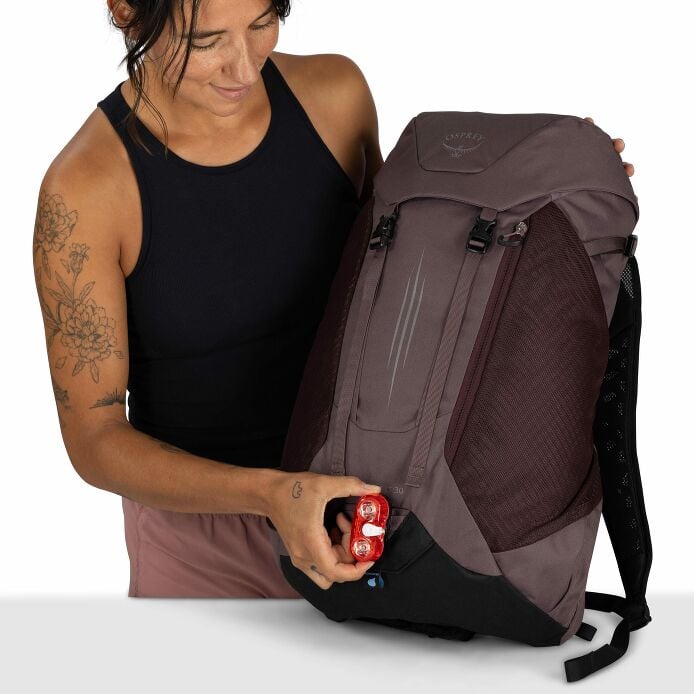 Hikelite™ LT 30 Hiking Backpack - US 9611