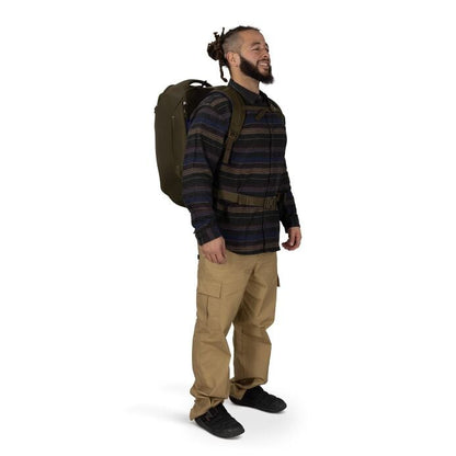 Sojourn Porter™ 46L Travel Pack - US 9560